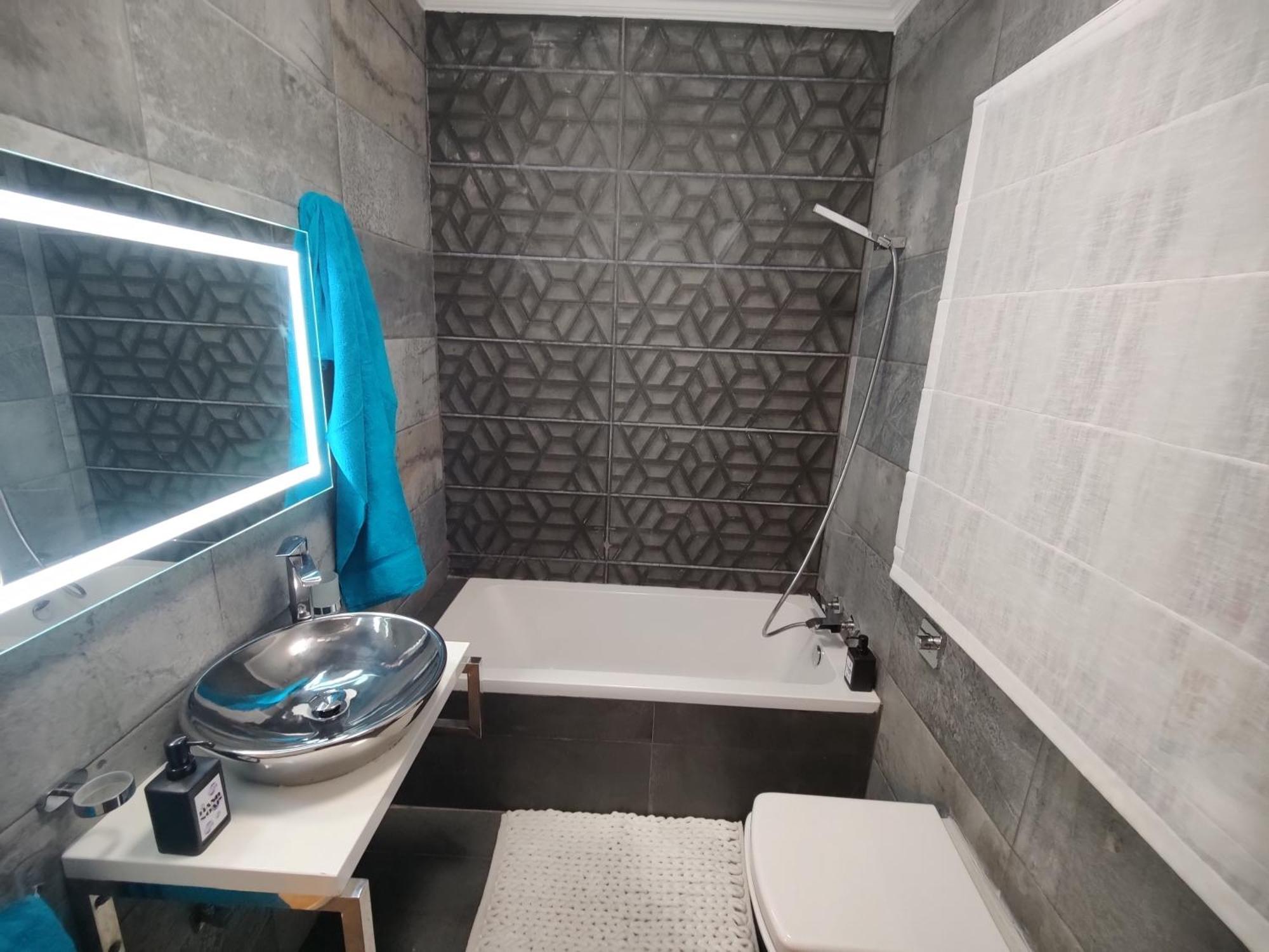 Central Modern Sliema 2 Bedroom Apartment Zewnętrze zdjęcie